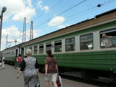 Пять пассажирских поездов задержали из-за сообщения о минировании под Воронежем