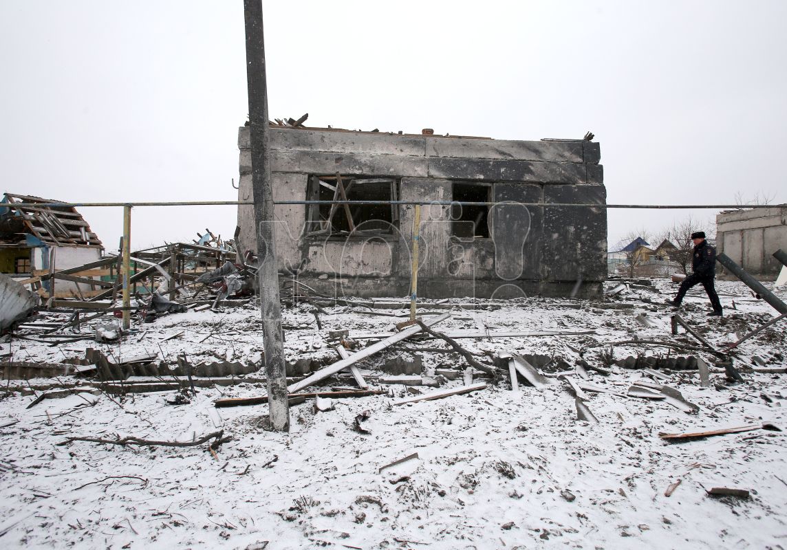 Воронежское село продолжают восстанавливать после аварийного схода боеприпаса