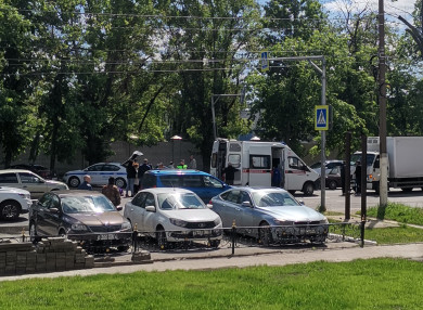 Двух женщин сбили на пешеходном переходе в Воронеже 