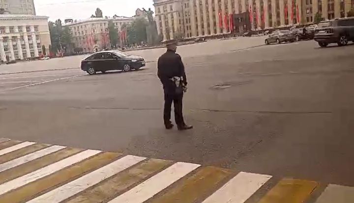 Опасный участок. Водителей предупредили о неработающем светофоре в центре Воронежа 