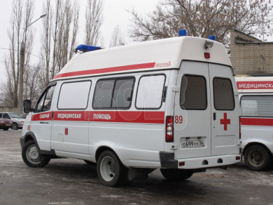 Подросток и трое взрослых пострадали в ДТП с КамАЗом в Воронежской области