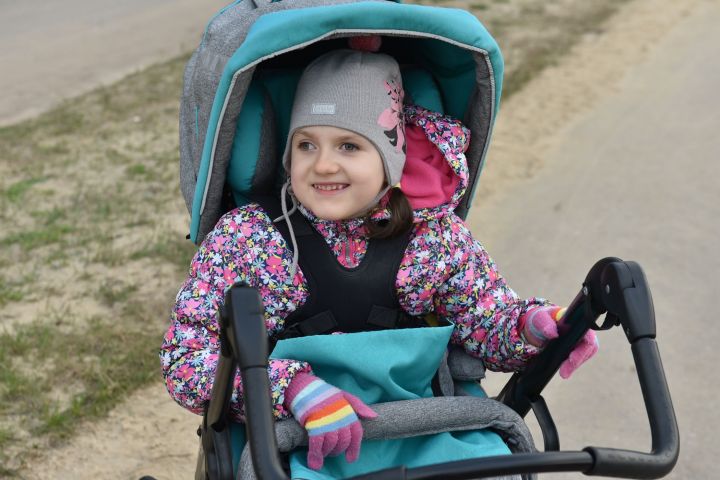 Шестилетней девочке из Воронежа, перенёсшей инсульт, срочно требуется помощь