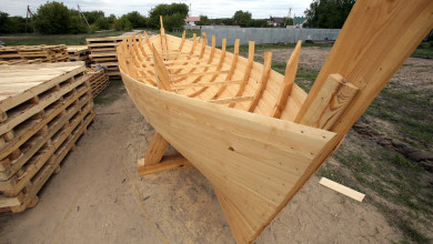 Кто и зачем строит под Воронежем старинное судно