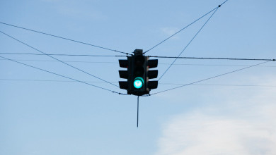 Светофор отключат на пересечении воронежских улиц