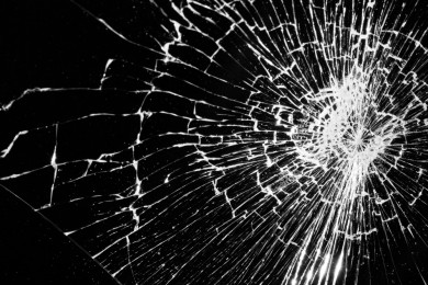 Украинский дрон атаковал микроавтобус в Черноземье — есть погибший