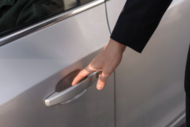 Воронежанка захотела купить авто и отдала 1,6 млн рублей аферисту