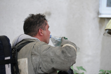 МЧС: В воронежском кафе на пожаре пострадал мужчина