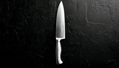 Воронежец ударил знакомую и получил ножевое ранение