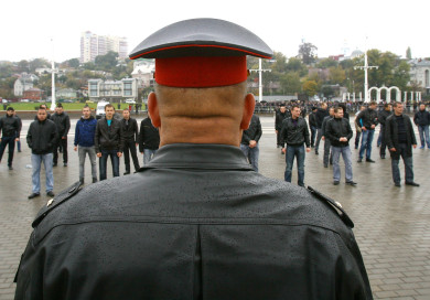 Ранее судимые смогут устроиться на работу в полицию