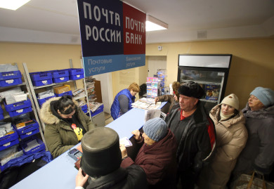 «Зато можно купить консервы». Воронежцы пожаловались на неработающую почту