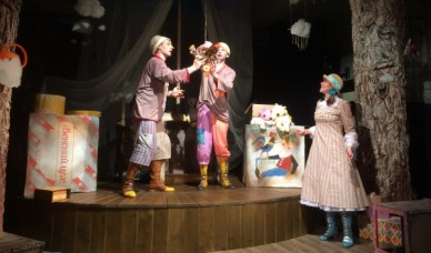 В воронежском театре кукол не всем хватило билетов на премьеру с уникальными кук...