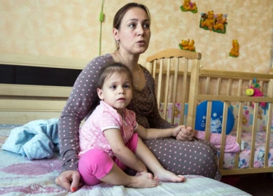 Воронежцы могут помочь трёхлетней девочке встать на ноги