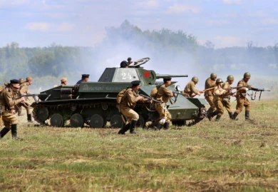 Под Воронежем впервые воссоздали Крымскую наступательную операцию 1944 года