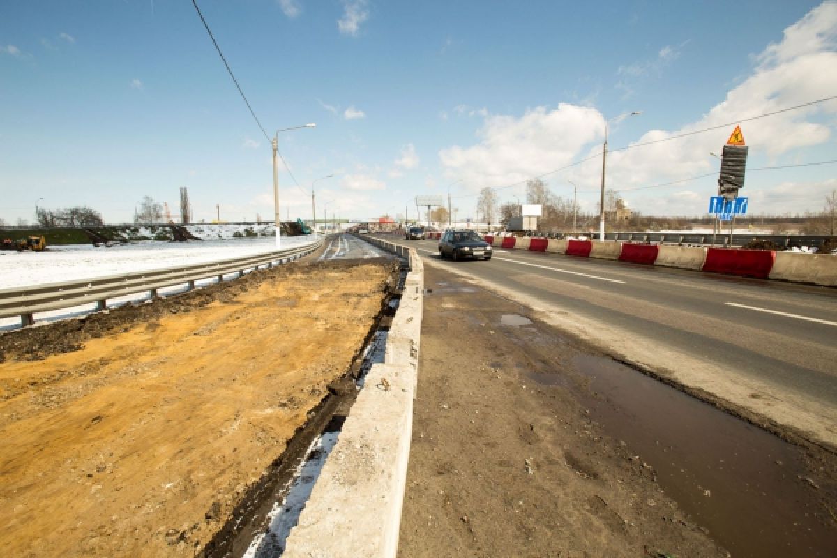 Часть трассы по пути из Воронежа в Москву две недели будут закрывать на ночь