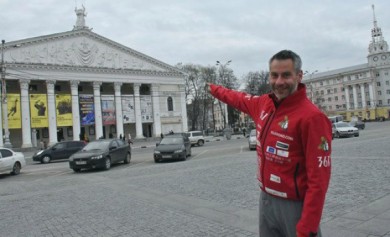 Немецкий путешественник пробежал из Гамбурга в Шанхай через Воронеж