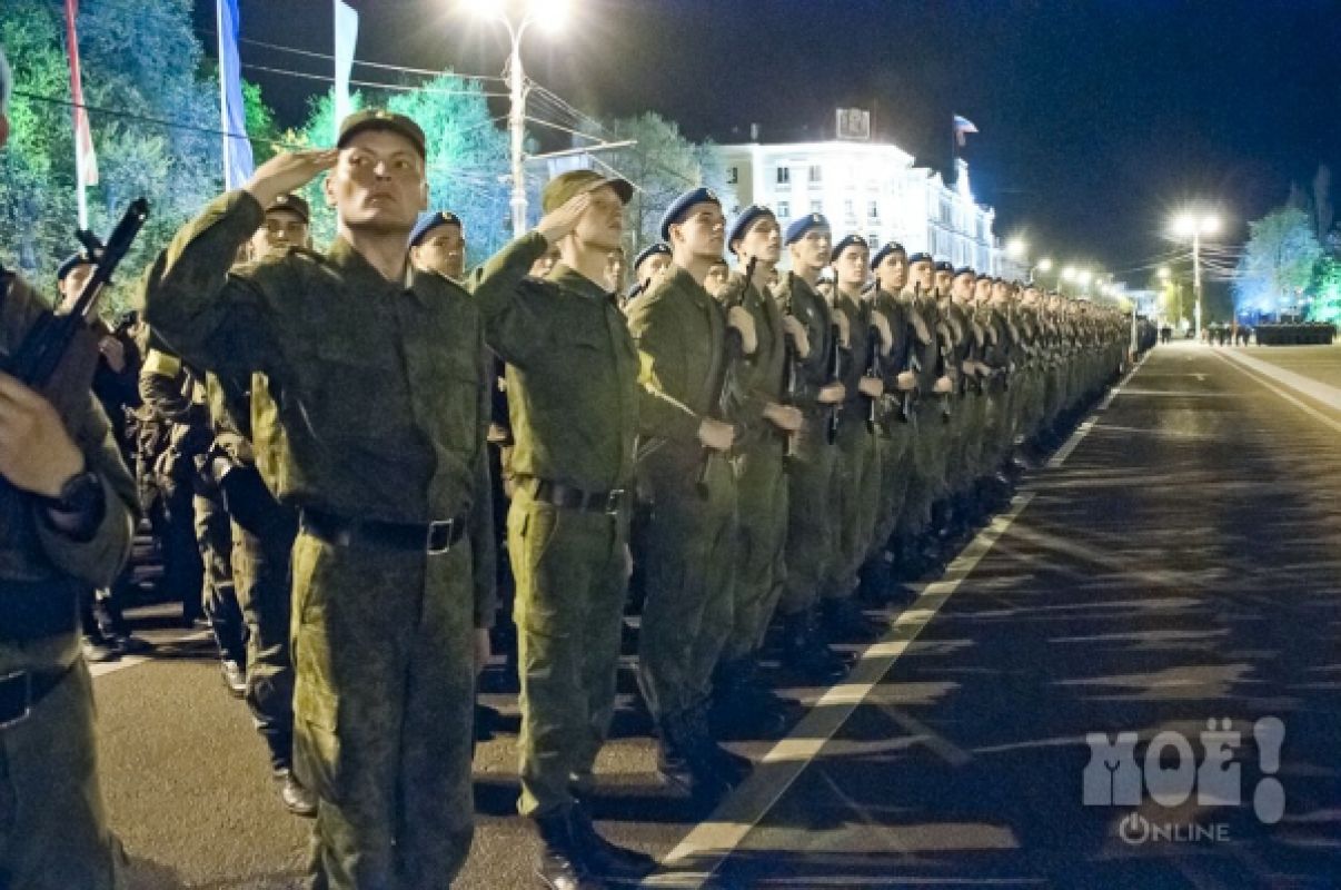 В Воронеже из-за репетиций военного парада центр города перекроют на три вечера