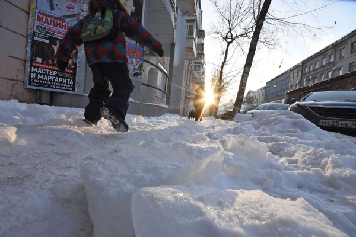 Тротуар на ул. Театральной