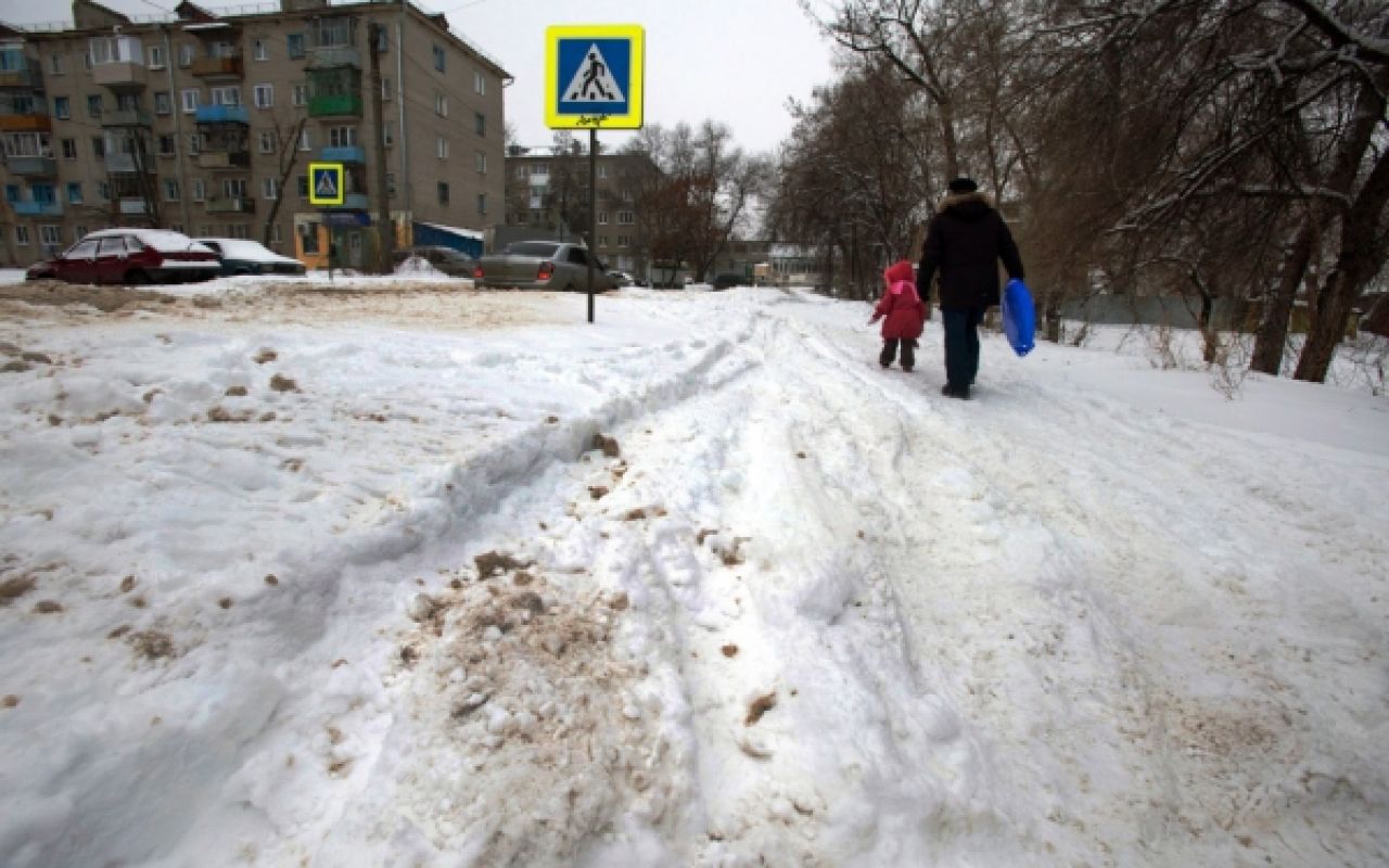 Почему в Воронеже не чистят от снега тротуары и дворы