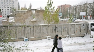 В Воронеже не могут найти владельца заброшенной стройки