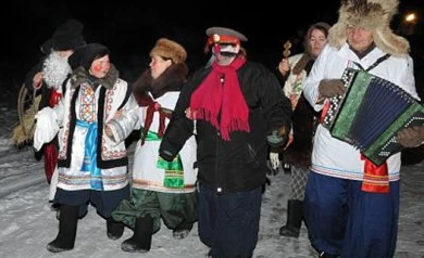 Два воронежских подростка во время колядования ограбили пенсионерку