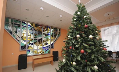 Витраж из мэрии «отправили в ссылку» на Машмет