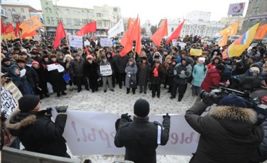 Оппозиция: «В шествии «За честные выборы» участвовало около тысячи человек»