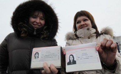 В Воронеже живут две девушки, у которых совпадают имена, фамилии, отчества и дат...