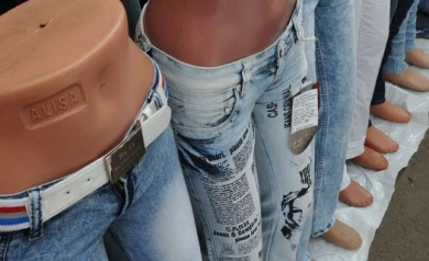 В павильоне на воронежском рынке продавали краденые вещи