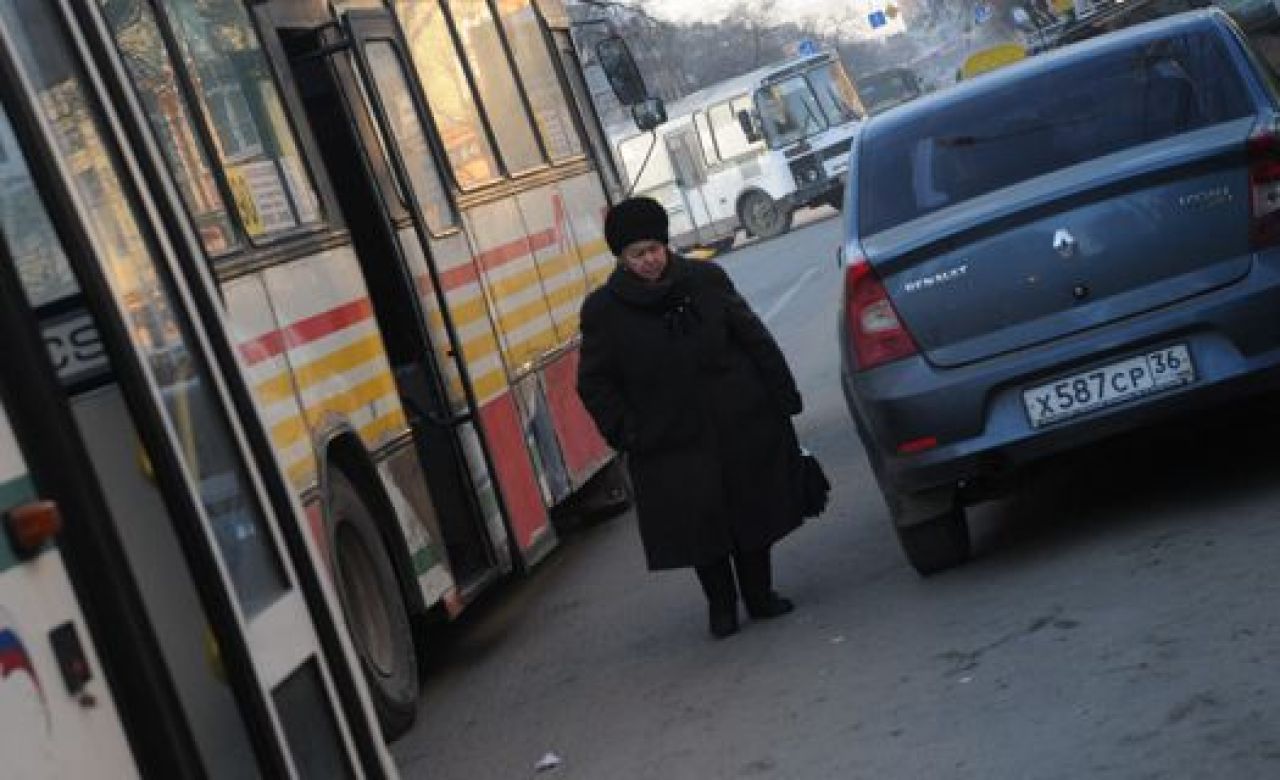 На новой остановке у «Детского мира» пока не будет остановочного комплекса