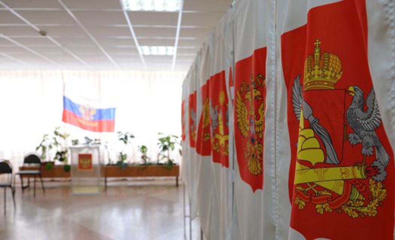 Госдума приняла закон об упрощении регистрации партий