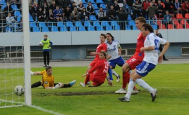 «Факел» выиграл у «СКА-Энергии» и продолжил борьбу за выживание