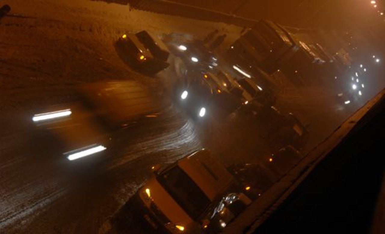 Воронежских «стритрейсеров» разгоняли гаишники с автоматами в руках