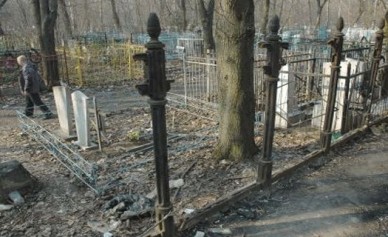 В Воронеже на Коминтерновском кладбище убили 35-летнюю женщину