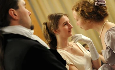 В Воронеже прошёл светский бал XIX века