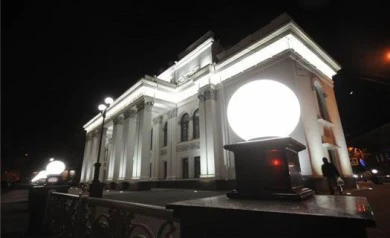 Несмотря на гибель помощника режиссёра, в драмтеатре сегодня премьера