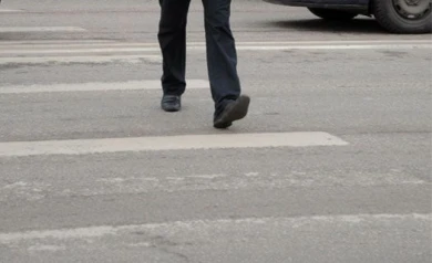 Житель Воронежской области рисует разметку «там, где опасно ходить»