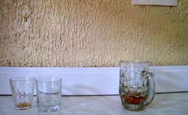 В Воронежской области буфетчицу осудили за продажу алкоголя подростку