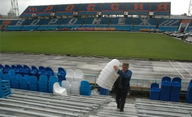 На Центральной трибуне стадиона профсоюзов в Воронеже запретят курить