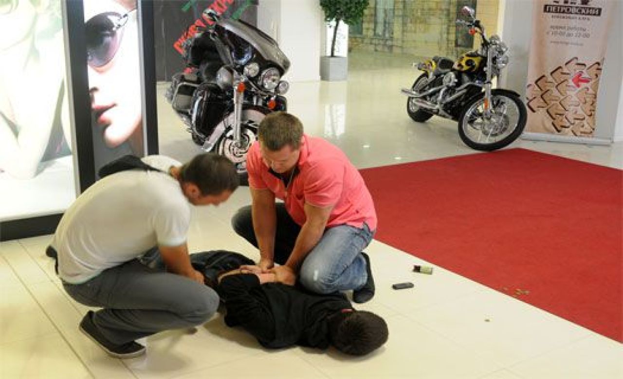 В Воронеже на «Живой библиотеке» неизвестный распылил газовый баллончик