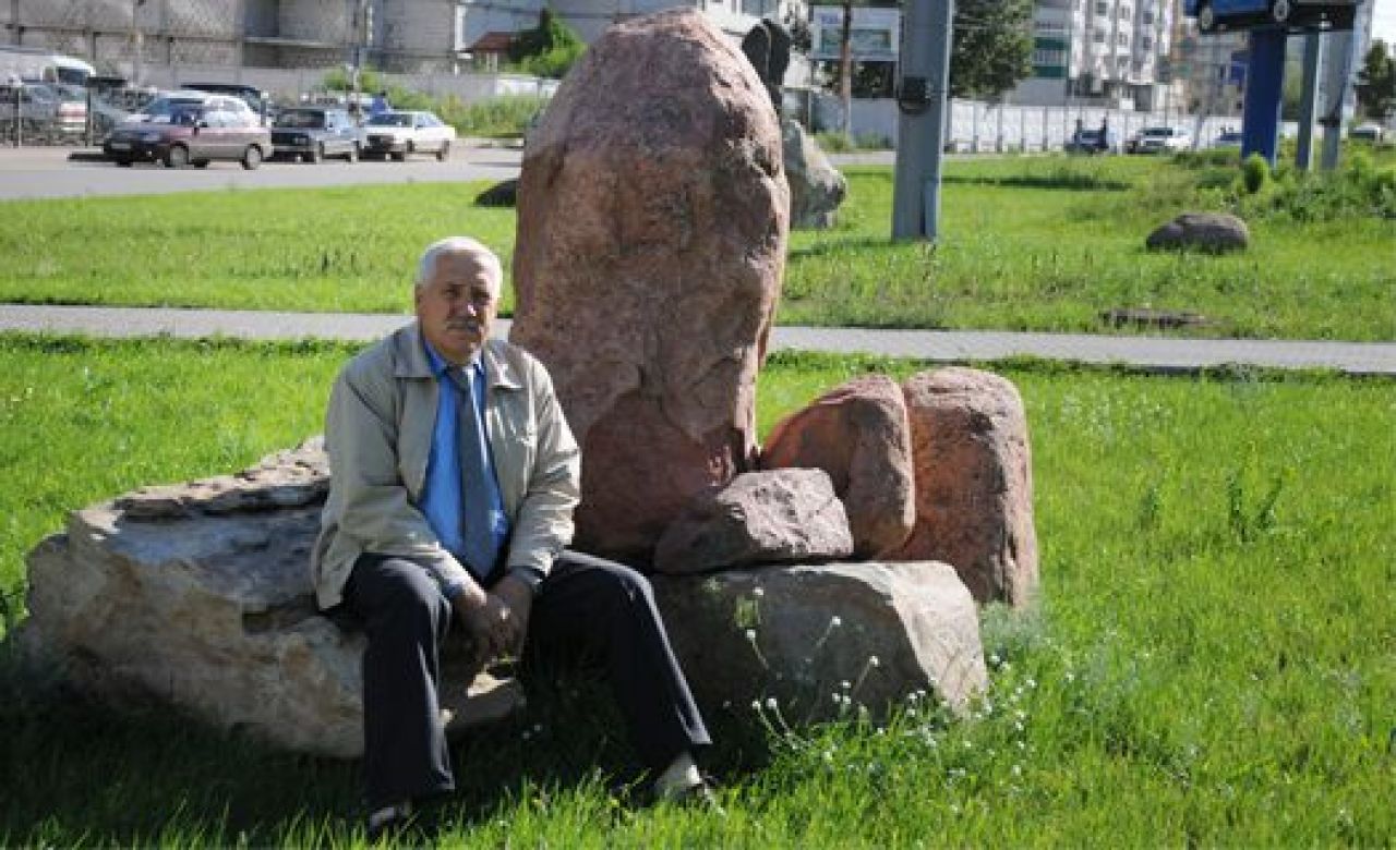 Воронежец хочет подарить городу полсотни валунов