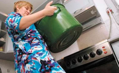 На левом берегу горячая вода в кранах появится к следующему вторнику