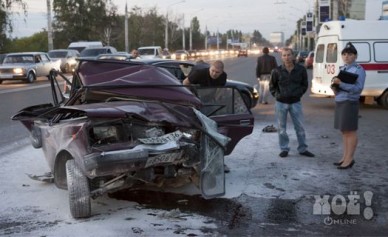 Один из пострадавших в аварии у музея-диорамы скончался в больнице