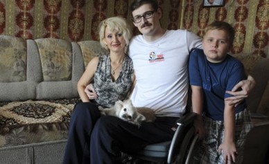 Жительница Воронежа вышла замуж за инвалида-колясочника, который младше её на 20...