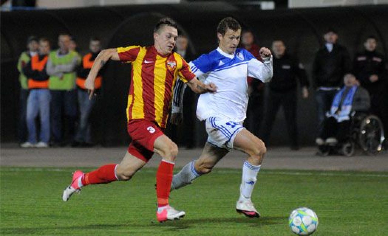 Болельщики не увидели забитых голов в матче «Факел» - «Арсенал»