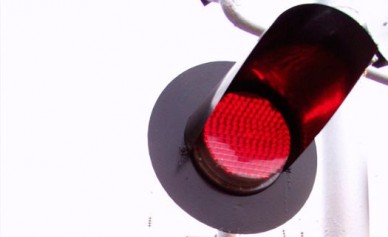 В Воронежской области грузовой поезд протаранил «Ниву»: пассажир погиб, водитель...