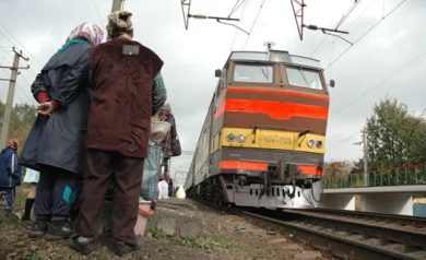 В Воронежской области пьяный мужчина, сбитый электричкой, отделался ссадинами