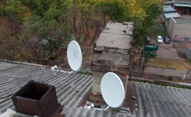 Воронежцев обяжут снимать спутниковые тарелки с крыш