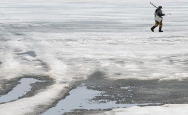 У «Багратиони» два рыбака провалились под лёд - один погиб
