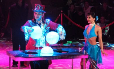 Для циркового шоу «Фонтан» в Воронеж привезли 40 тонн оборудования