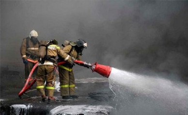 В Коминтерновском районе при пожаре девятиэтажки эвакуировали 10 человек